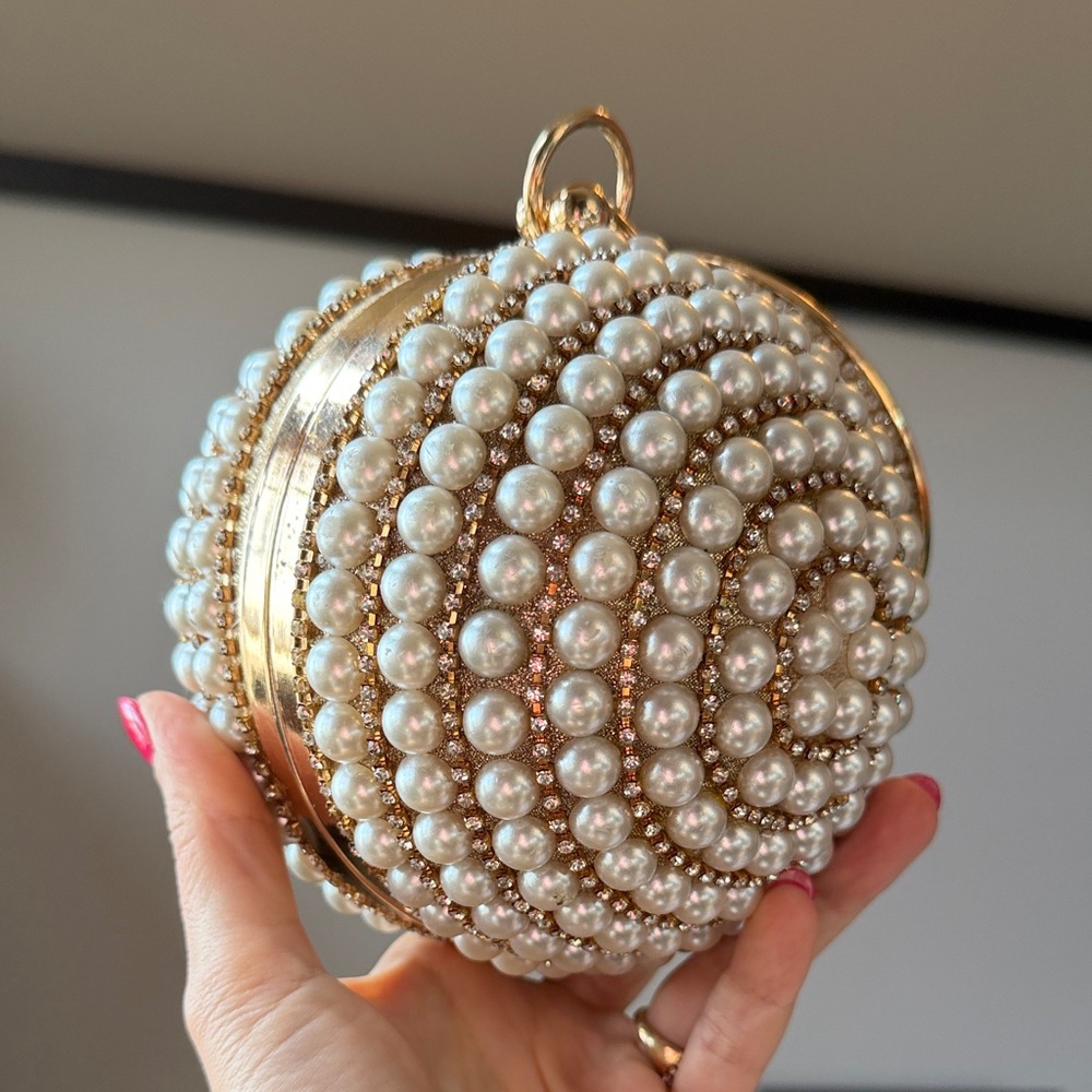 Badgley Mischka Pearl Clutch Bag